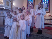 Enkelikirkko on kaunis tapahtuma.